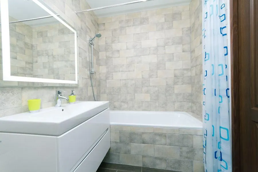 2 Bedroom Apartment Near The Dnipro River Kiev Kyiv